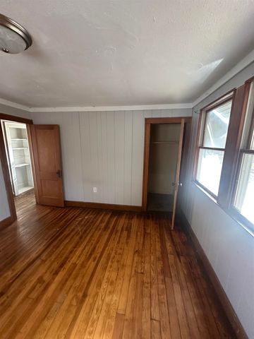 1900 Cadillac Street, Flint, MI 48504