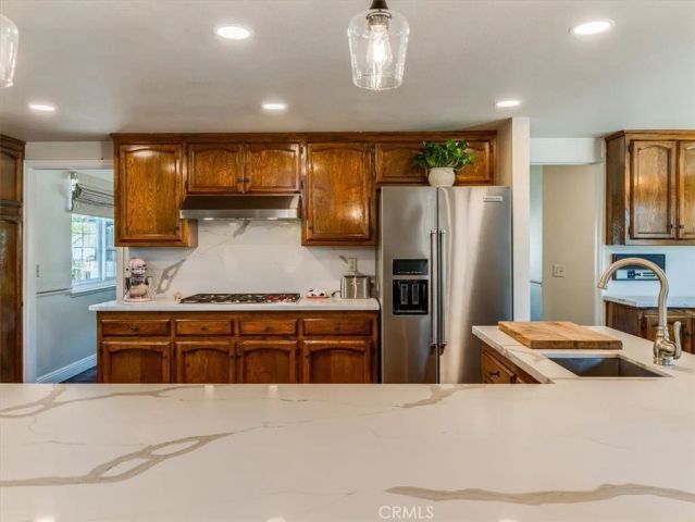 1062 Camelot Drive, Santa Maria, CA 93455