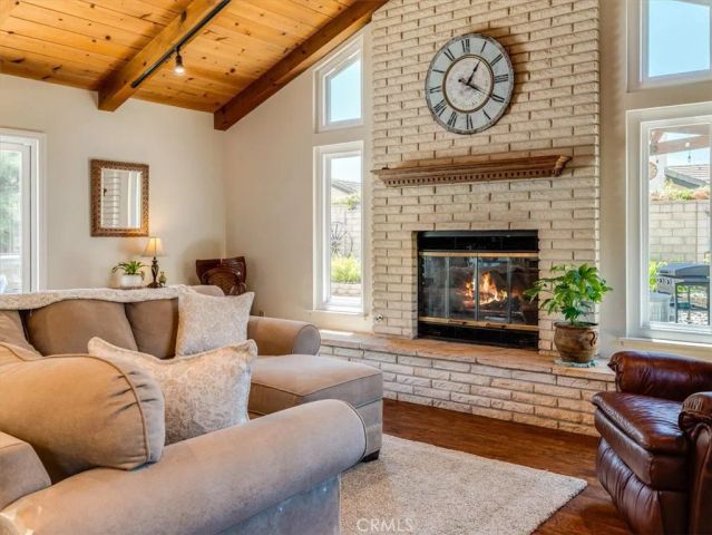 1062 Camelot Drive, Santa Maria, CA 93455
