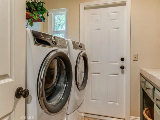 1062 Camelot Drive, Santa Maria, CA 93455