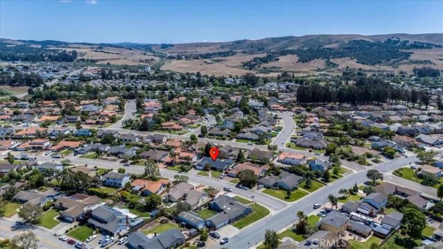 1062 Camelot Drive, Santa Maria, CA 93455