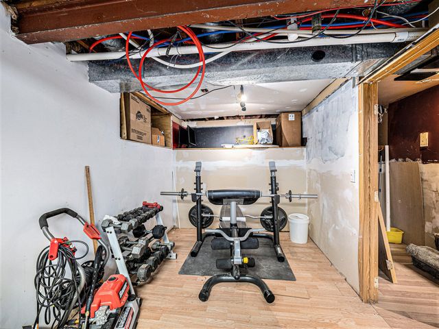 2016 AVE L, Council Bluffs, IA 51501