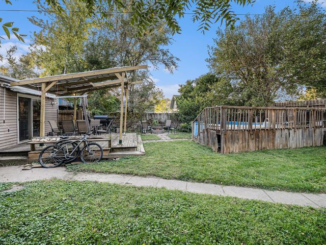 2016 AVE L, Council Bluffs, IA 51501