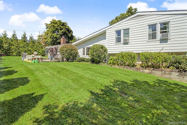 31 Cypress Lane, Orangeburg, NY 10962