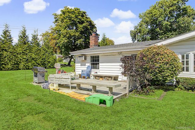 31 Cypress Lane, Orangeburg, NY 10962