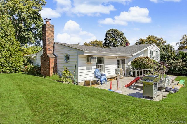 31 Cypress Lane, Orangeburg, NY 10962