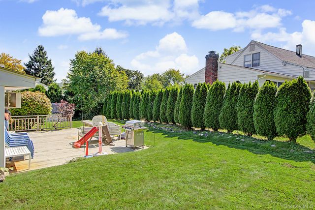 31 Cypress Lane, Orangeburg, NY 10962