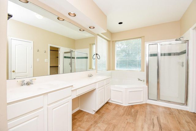 5602 Island Breeze Drive, Houston, TX 77041