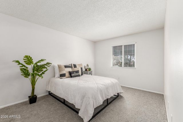 10207 N 8TH Street A, Phoenix, AZ 85020