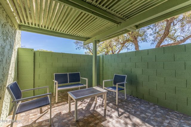 10207 N 8TH Street A, Phoenix, AZ 85020