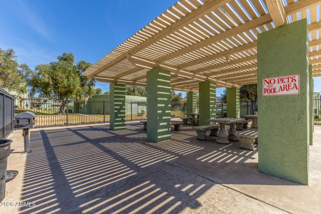 10207 N 8TH Street A, Phoenix, AZ 85020