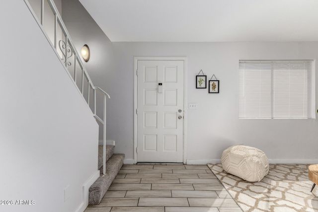 10207 N 8TH Street A, Phoenix, AZ 85020