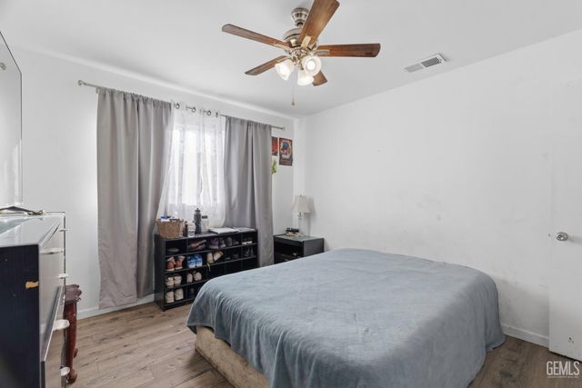 1625 Adrian Street, Bakersfield, CA 93308