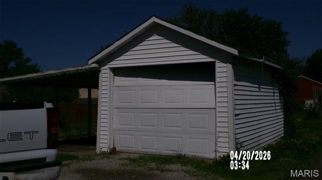 120 N 46th Street, Belleville, IL 62226
