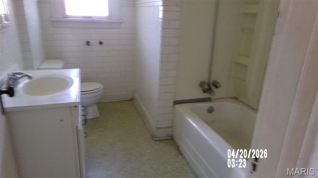 120 N 46th Street, Belleville, IL 62226