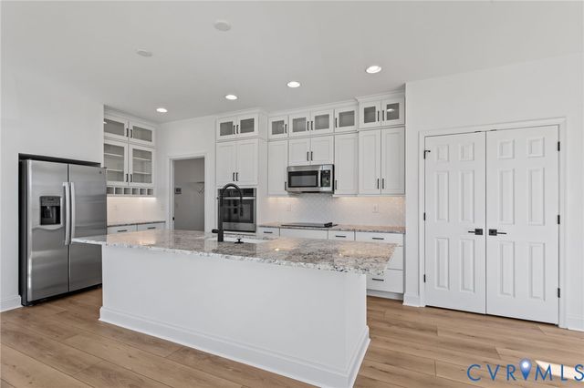 10690 Pottery Ave, Glen Allen, VA 23059