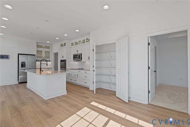 10690 Pottery Ave, Glen Allen, VA 23059