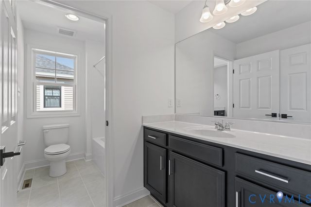 10690 Pottery Ave, Glen Allen, VA 23059