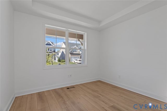 10690 Pottery Ave, Glen Allen, VA 23059