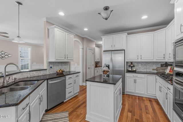 7320 Bedford Ridge Drive, Apex, NC 27539