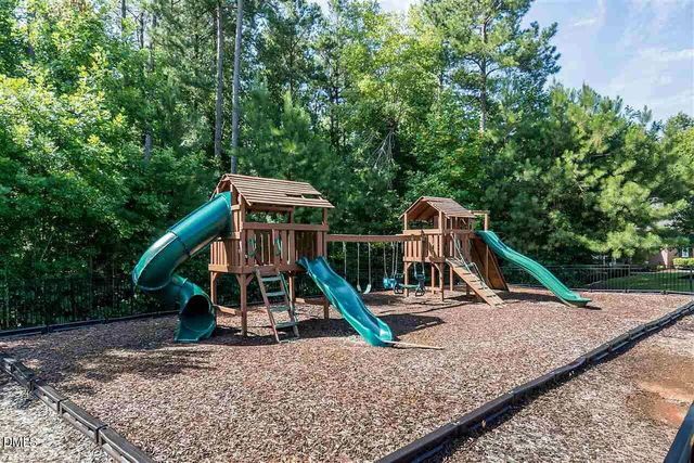 7320 Bedford Ridge Drive, Apex, NC 27539