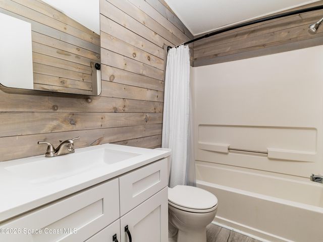 2994 Indian River Drive NE, Palm Bay, FL 32905