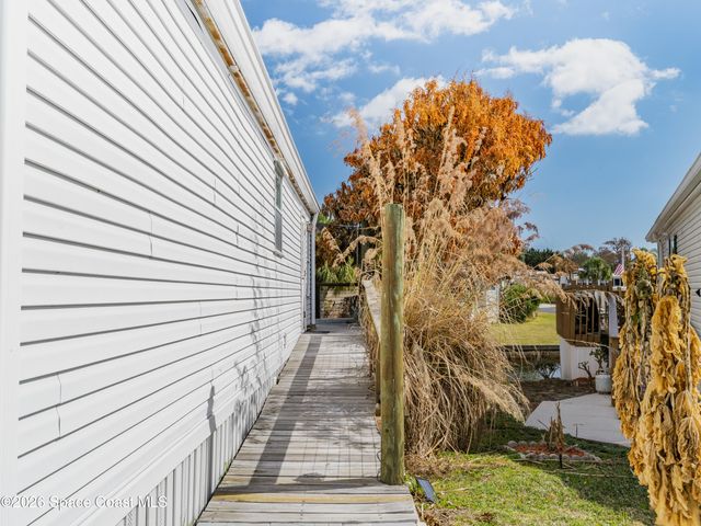 2994 Indian River Drive NE, Palm Bay, FL 32905