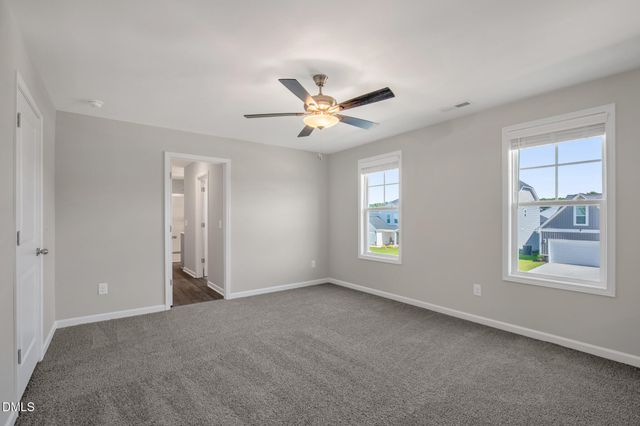 25 W Emily Gardens Drive, Selma, NC 27576