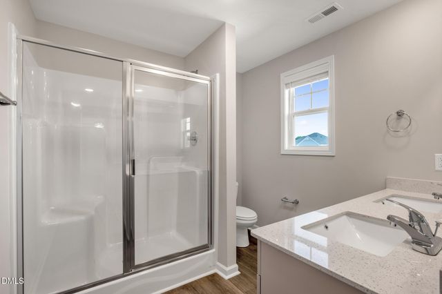 25 W Emily Gardens Drive, Selma, NC 27576
