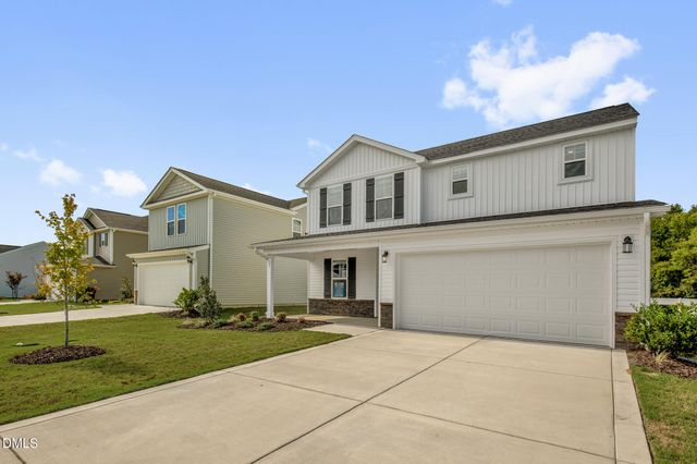 25 W Emily Gardens Drive, Selma, NC 27576