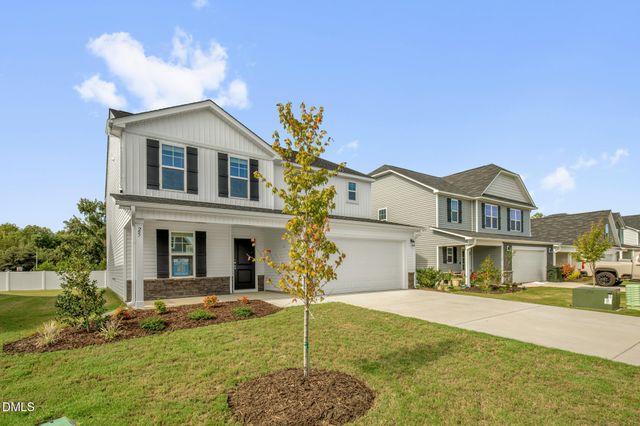 25 W Emily Gardens Drive, Selma, NC 27576