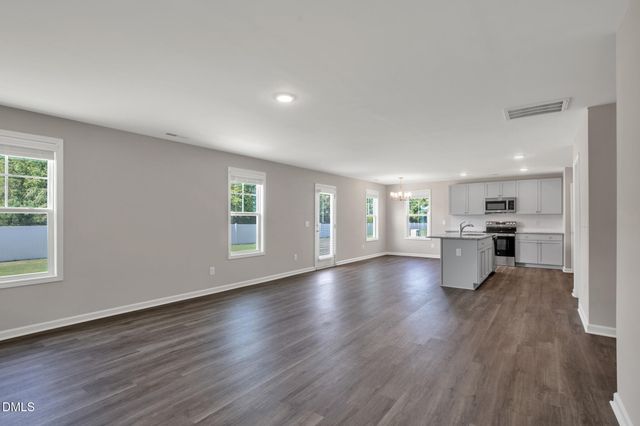 25 W Emily Gardens Drive, Selma, NC 27576