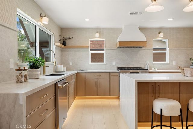 10342 Mast, Westminster, CA 92683