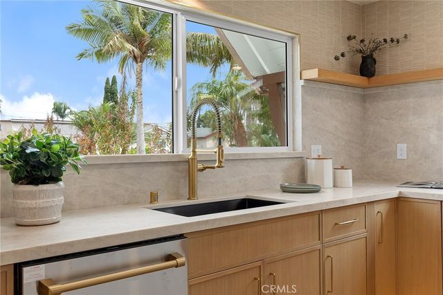 10342 Mast, Westminster, CA 92683