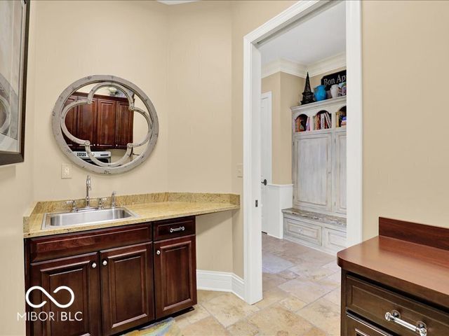 3808 Claybrook Court, Bargersville, IN 46106