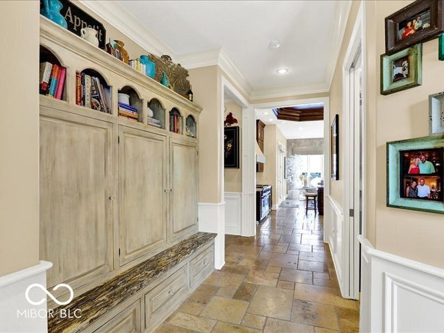 3808 Claybrook Court, Bargersville, IN 46106