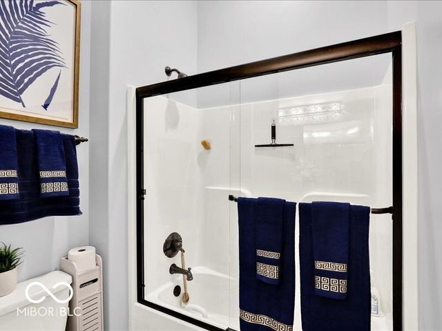 3808 Claybrook Court, Bargersville, IN 46106