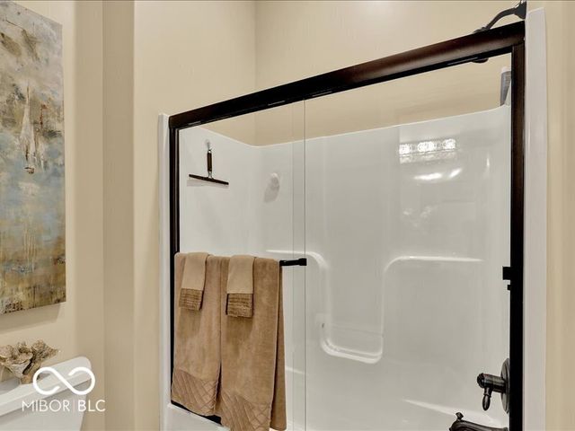 3808 Claybrook Court, Bargersville, IN 46106