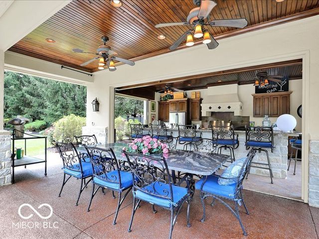 3808 Claybrook Court, Bargersville, IN 46106