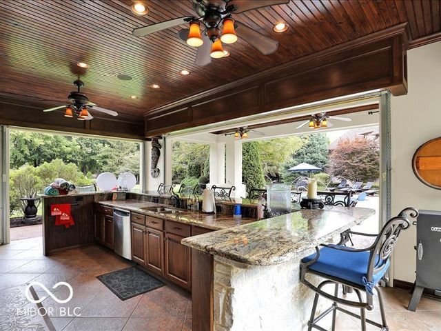 3808 Claybrook Court, Bargersville, IN 46106