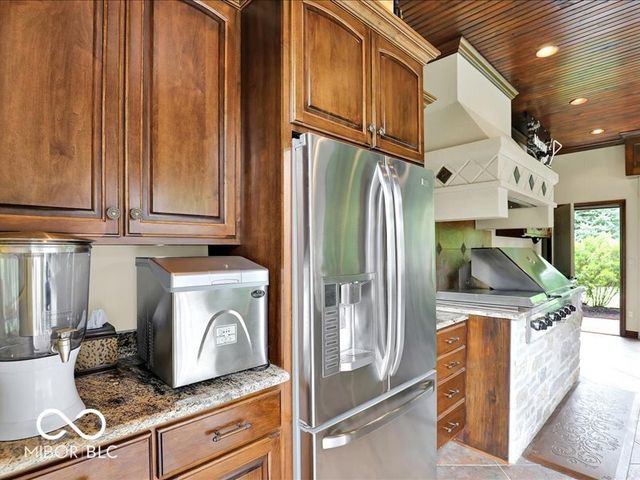 3808 Claybrook Court, Bargersville, IN 46106