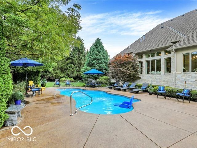 3808 Claybrook Court, Bargersville, IN 46106