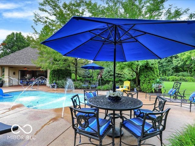 3808 Claybrook Court, Bargersville, IN 46106