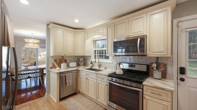 838 Riverside Drive, Hillsborough Twp., NJ 08844