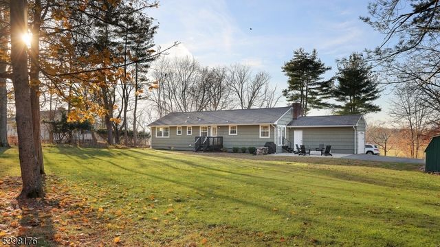 838 Riverside Drive, Hillsborough Twp., NJ 08844