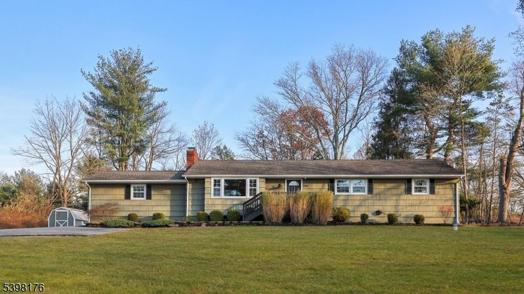 838 Riverside Drive, Hillsborough Twp., NJ 08844