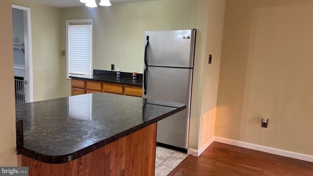 319 E SOUTH AVE, Glenolden, PA 19036