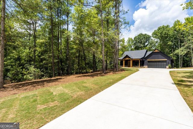 1273 English Road, Forsyth, GA 31029