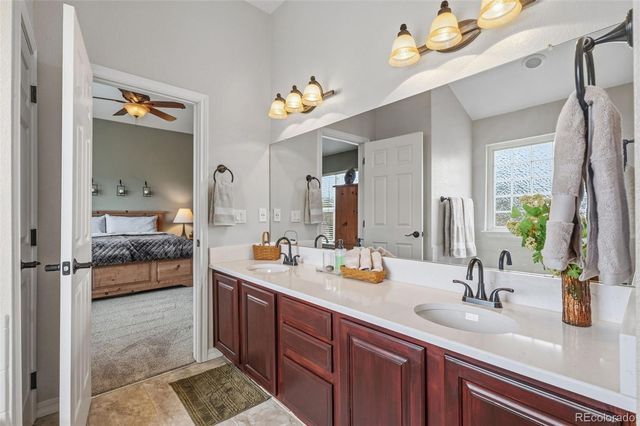 56600 E 41st Avenue, Strasburg, CO 80136