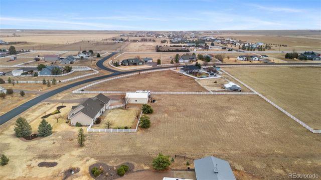 56600 E 41st Avenue, Strasburg, CO 80136